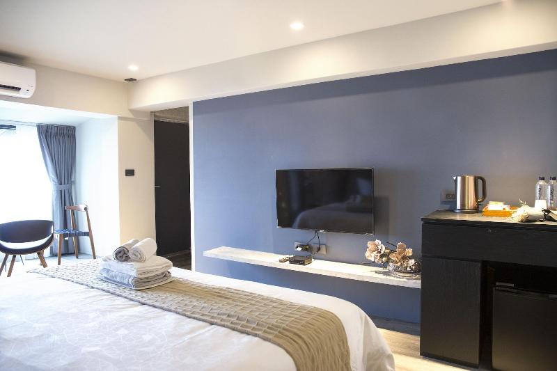 Something Easy Inn image