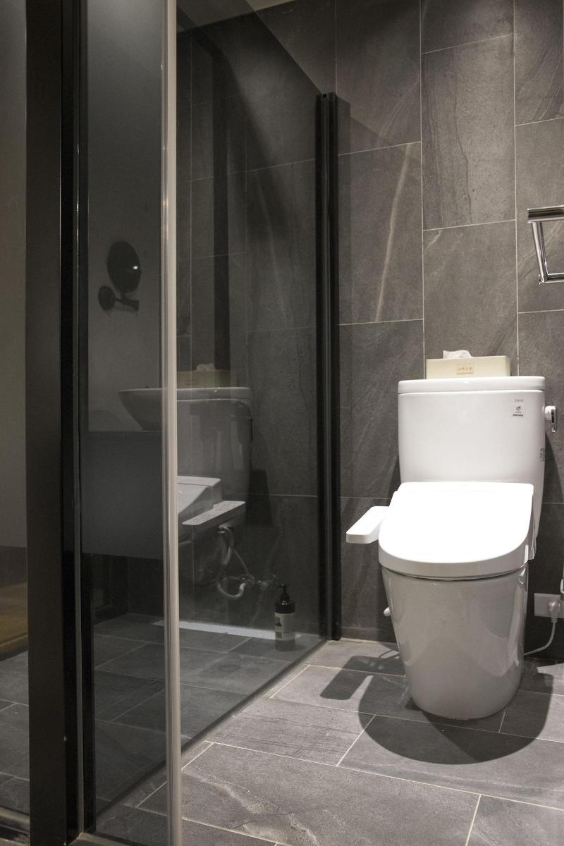 Something Easy Inn image