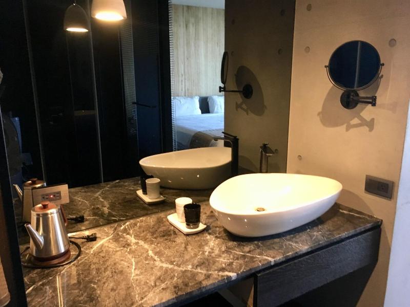 Something Easy Inn image