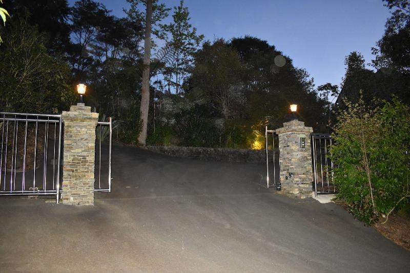 Atea Lodge image