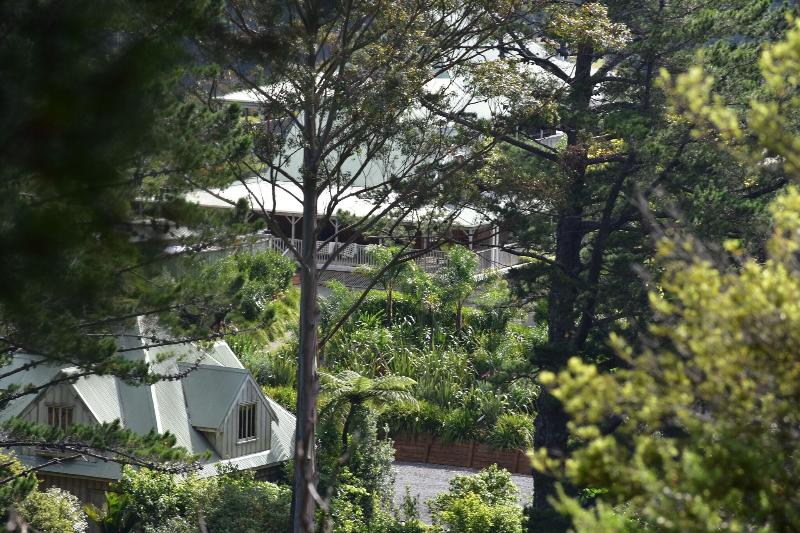 Atea Lodge image