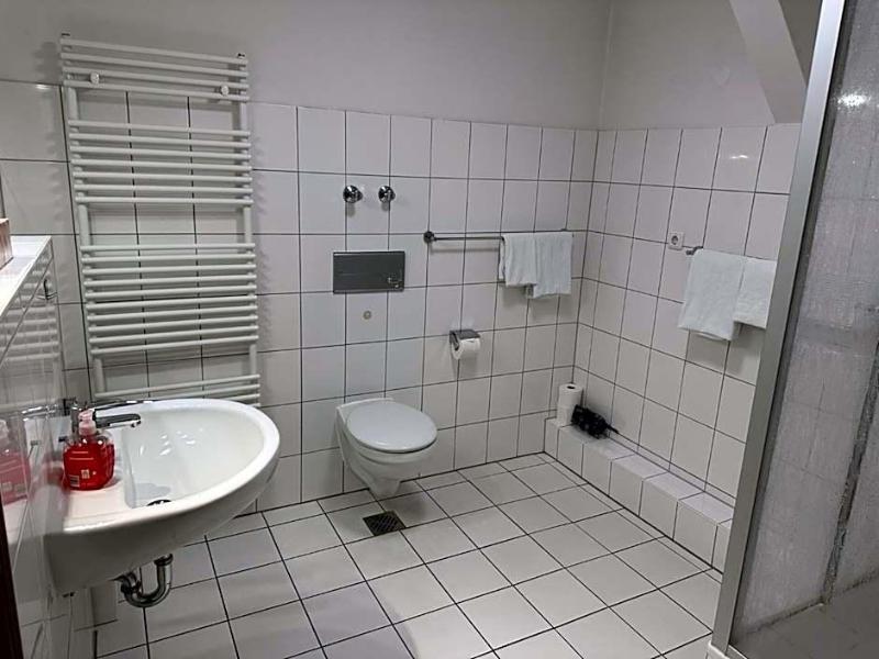 Hotel Zum Grafen Hallermunt image