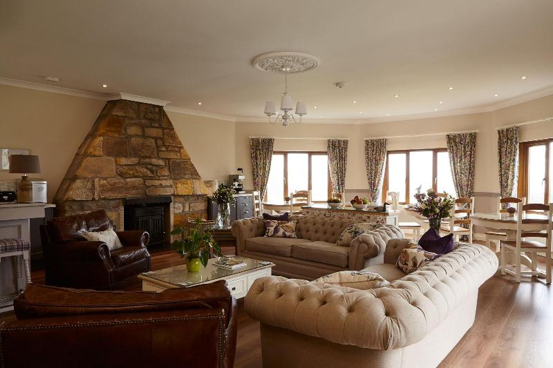 Bowhill Bed And Breakfast
