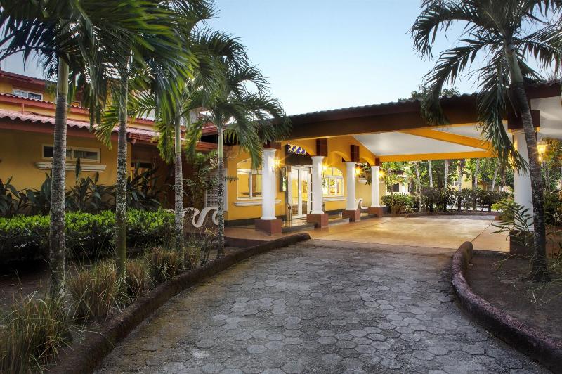 Las Olas Beach Resort image