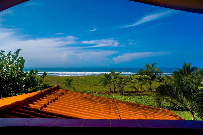 Las Olas Beach Resort image
