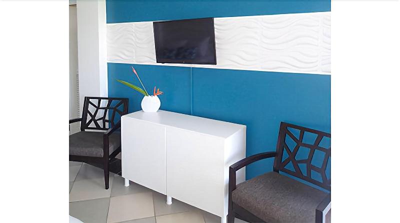 Las Olas Beach Resort image 10
