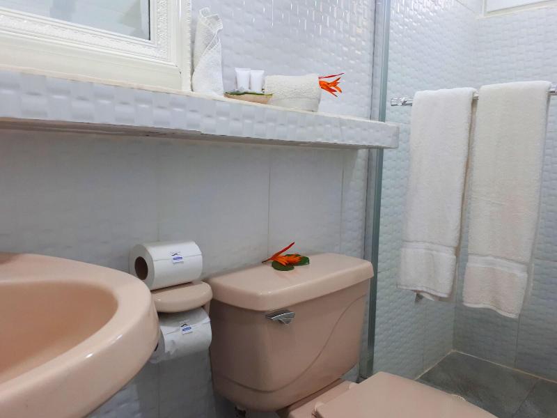 Las Olas Beach Resort image 9