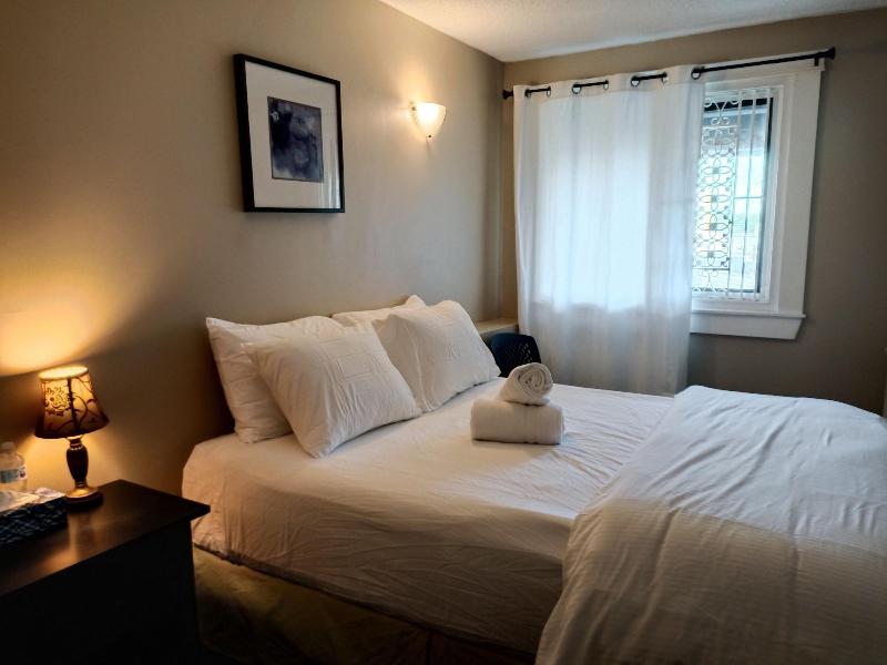 Painted Turtle Guesthouse image