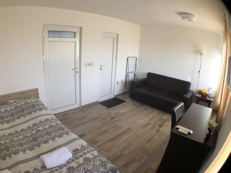 Samuil Apartments image
