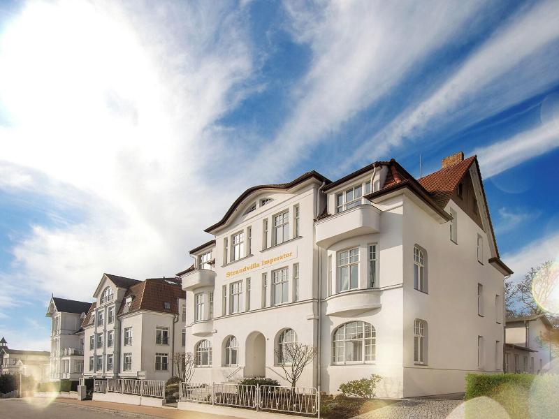 Strandvilla Imperator image