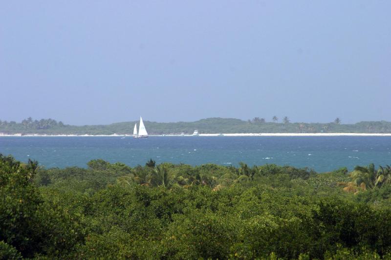 Sueños del Mar Vacation Rentals image