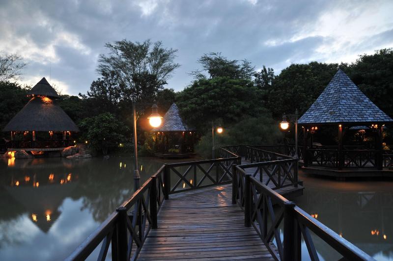 Summerfield Luxury Resort & Botanical Garden image