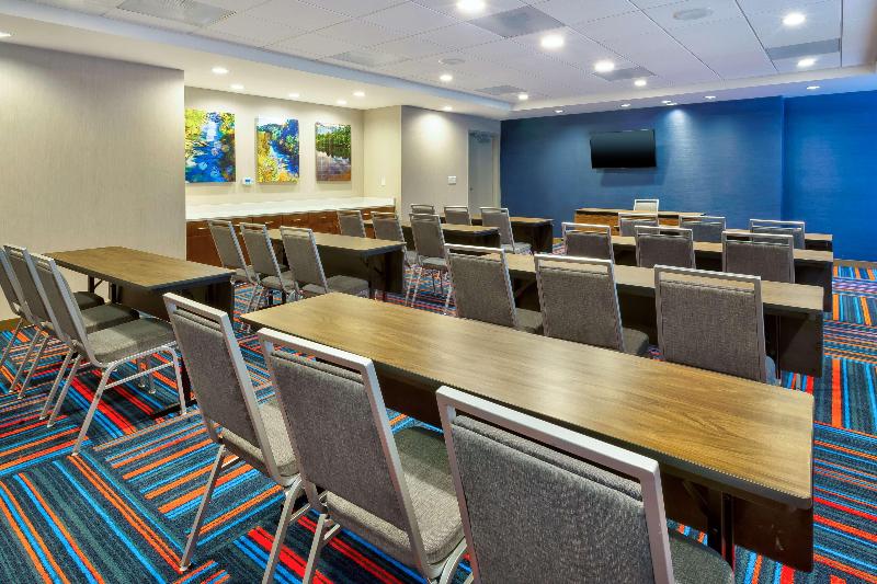 Hampton Inn Danville image