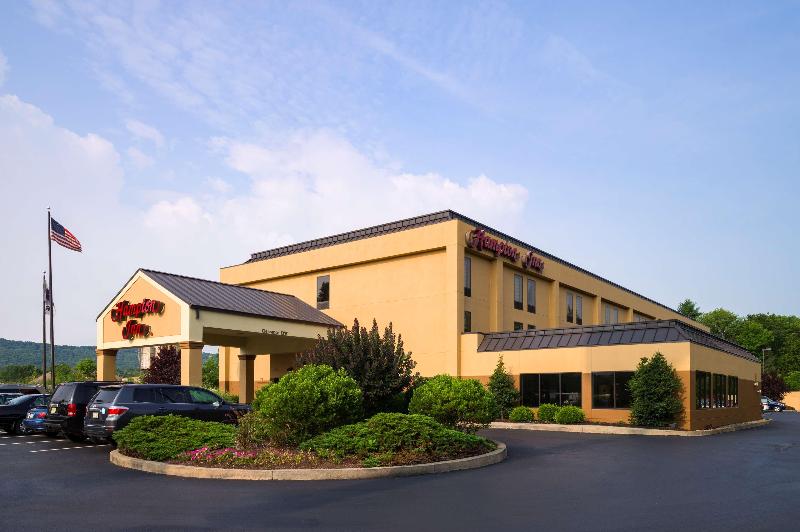 Hampton Inn Danville image