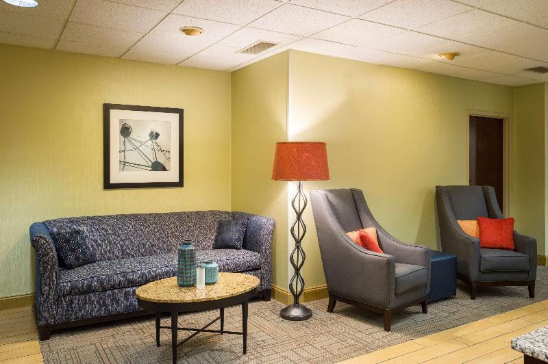 Hampton Inn Danville image