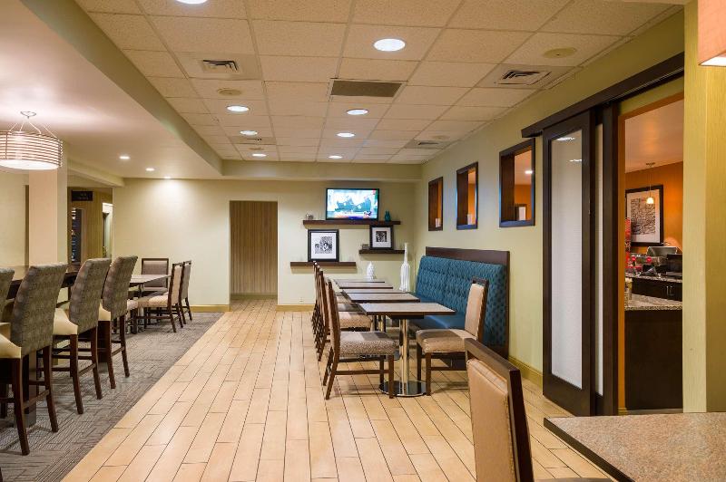 Hampton Inn Danville image