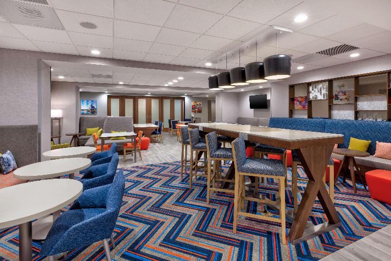 Hampton Inn Danville image
