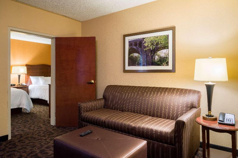 Hampton Inn Danville image