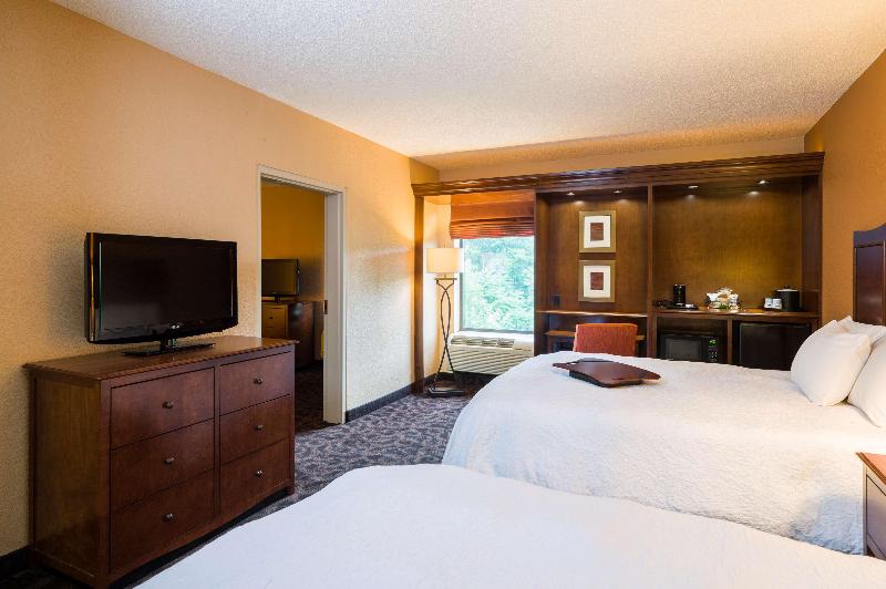 Hampton Inn Danville image