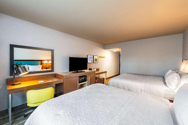 Hampton Inn & Suites By Hilton Keller Town Center image