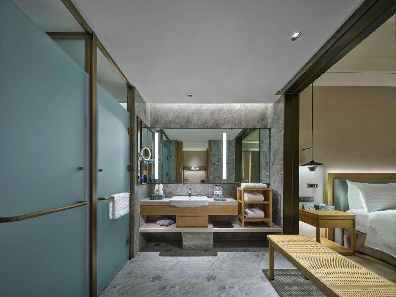 DoubleTree by Hilton Lingshui Hot Spring image
