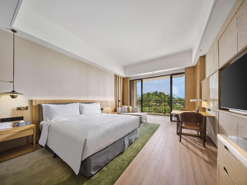 DoubleTree by Hilton Lingshui Hot Spring image