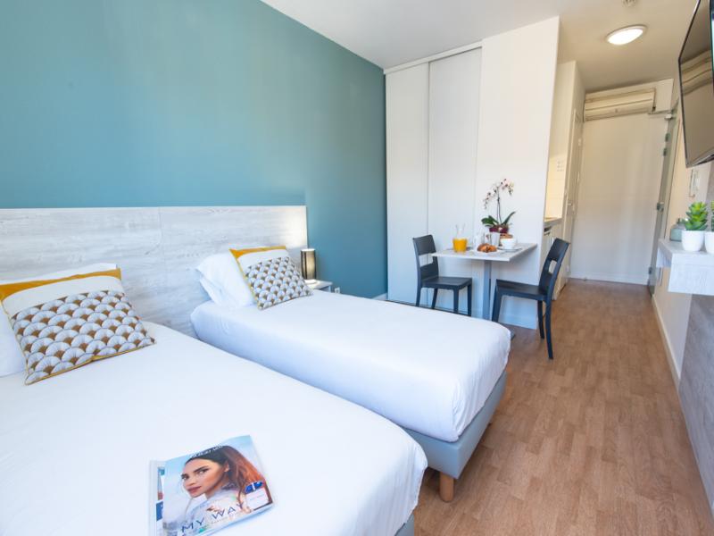 Comfort Aparthotel Aix Le Tholonet image