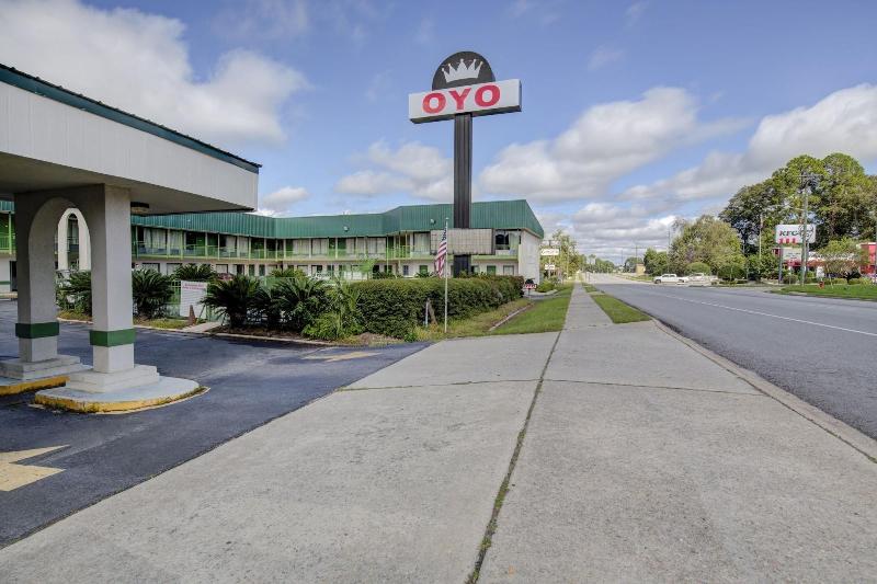 OYO Hotel Douglas GA US-441 image