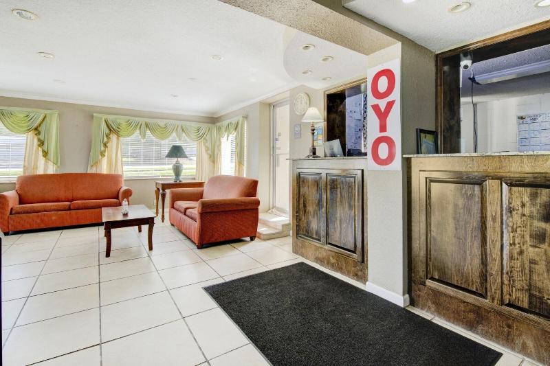 OYO Hotel Douglas GA US-441 image