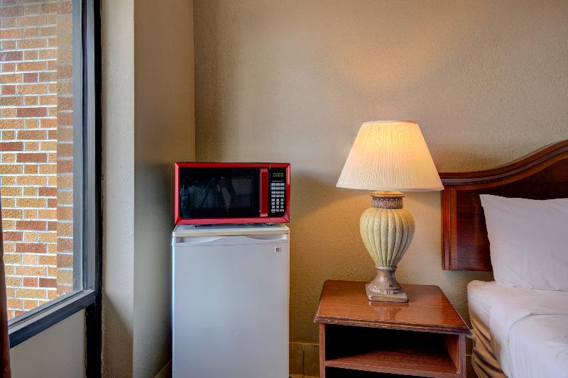 OYO Hotel Douglas GA US-441 image