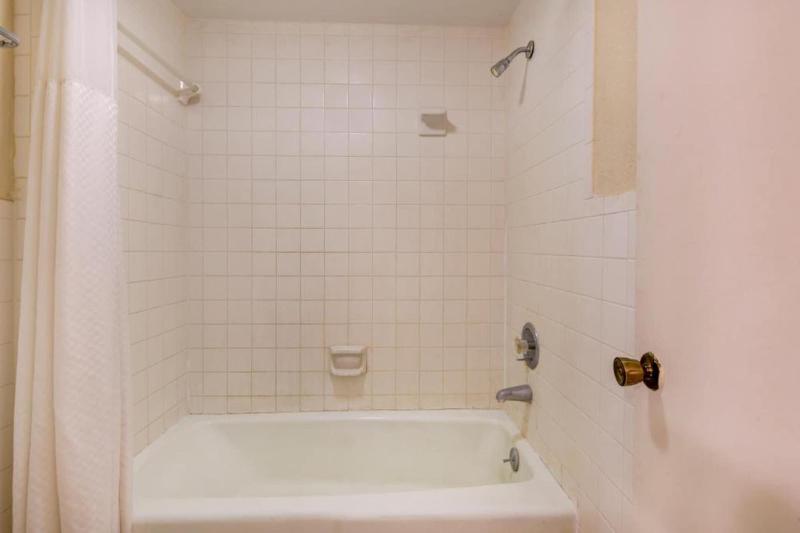 OYO Hotel Douglas GA US-441 image
