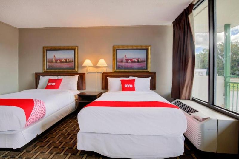 OYO Hotel Douglas GA US-441 image