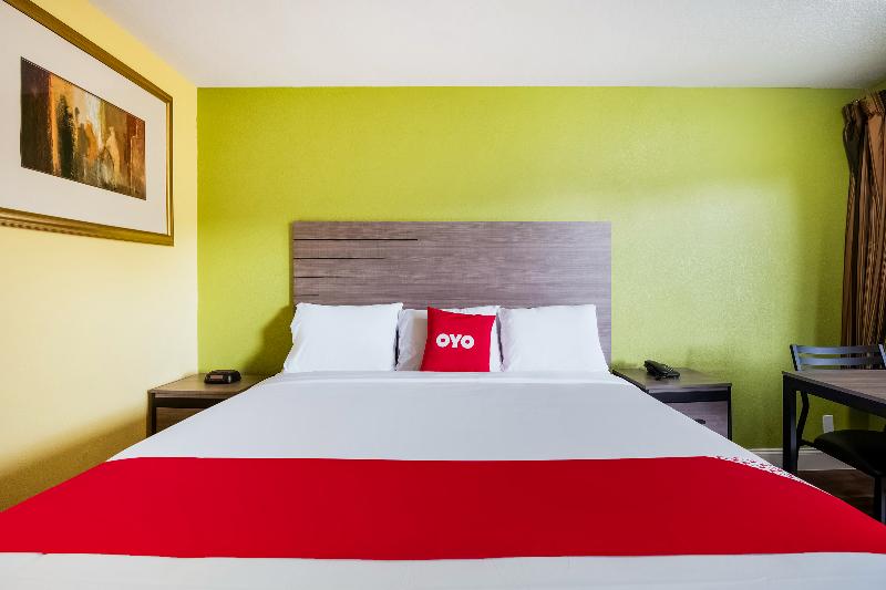 OYO Hotel Houston N Fm-1960 Champions TX image