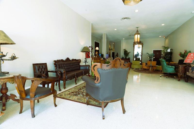 Oak Park Inn image