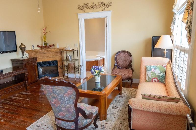 Oak Park Inn image
