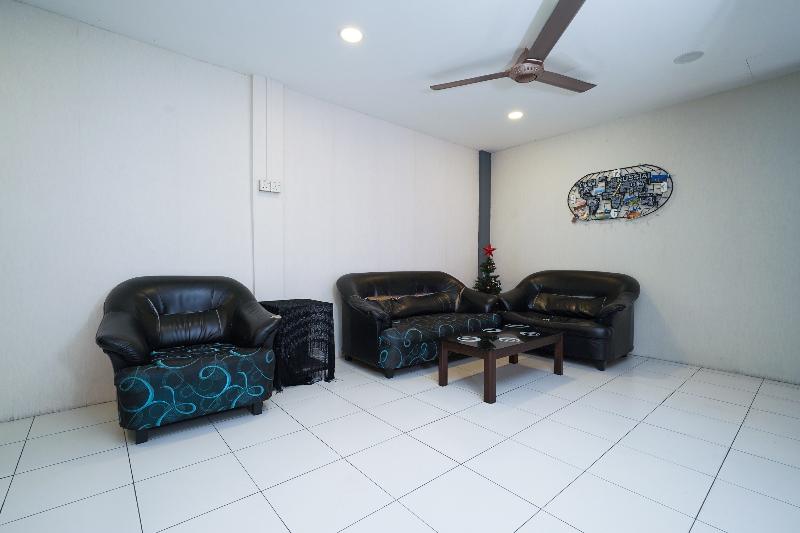 OYO 89895 Senses Budget Hotel