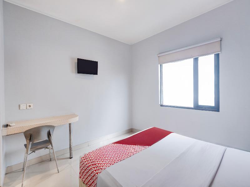 Collection O Hotel Antara image