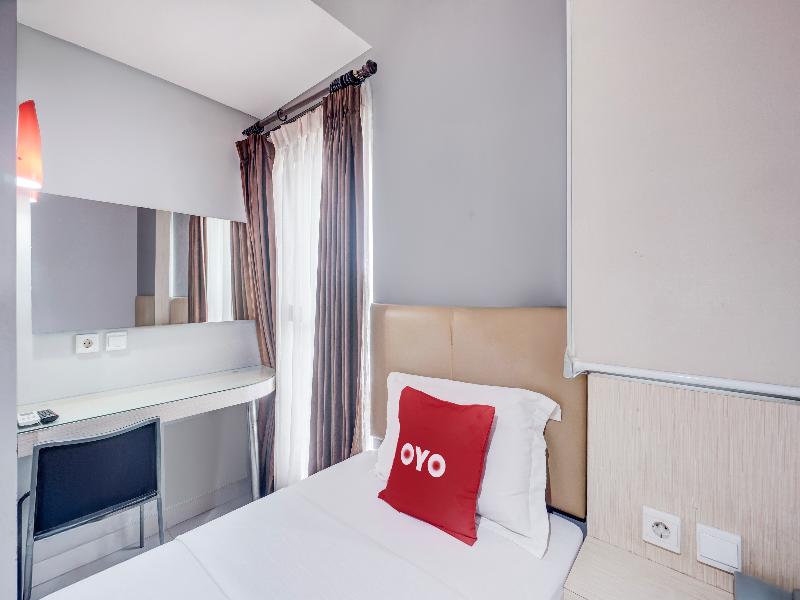 Collection O Hotel Antara image