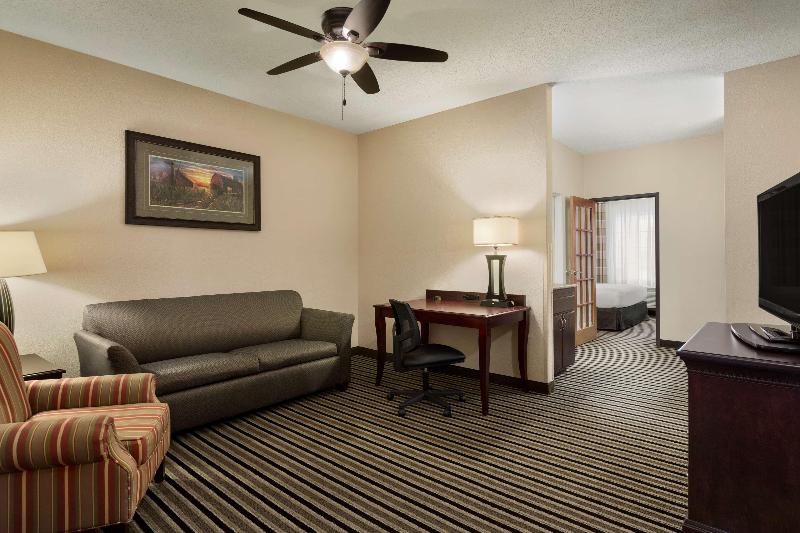 Country Inn & Suites By Radisson, Little Falls, Mn image