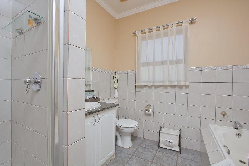 Centurion Golf Suites Boca Walk image