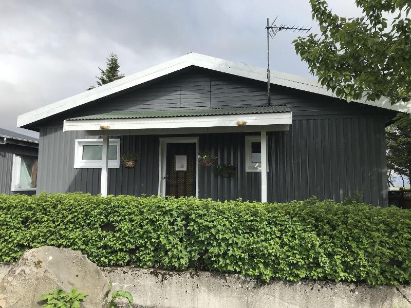 Hlíðarból Farm Guesthouse — main photo
