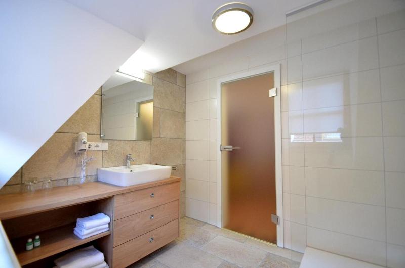 BAUER Gästezimmer image