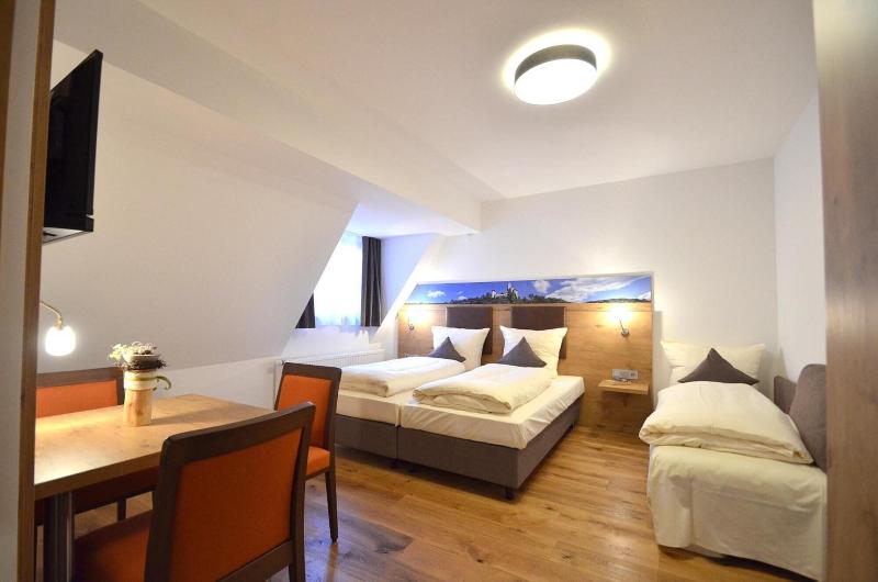 BAUER Gästezimmer image