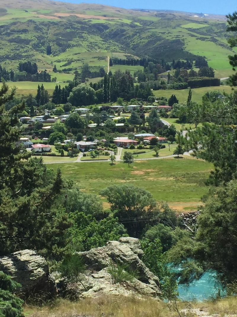 Lake Roxburgh Lodge image