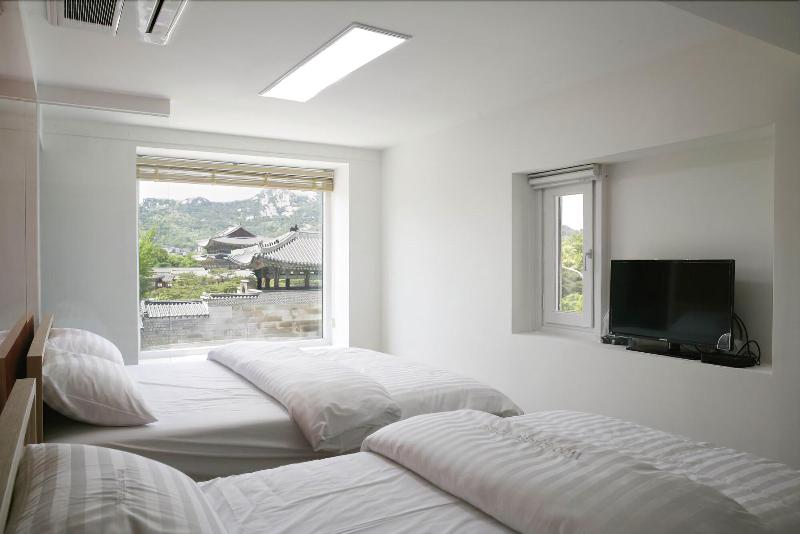 Woo Guest House image