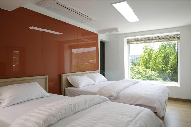 Woo Guest House image