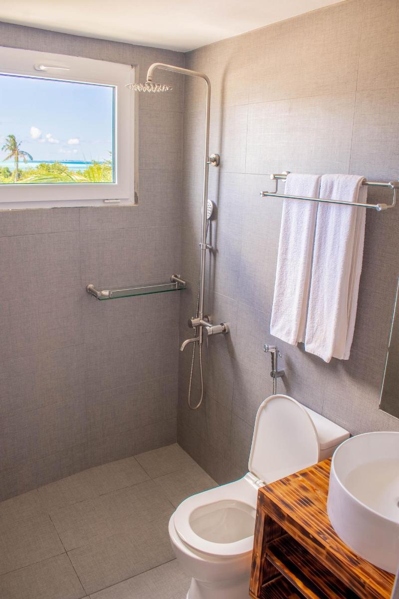 Dhiffushi Inn image