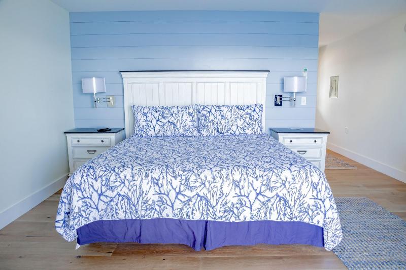 Linekin Bay Resort image