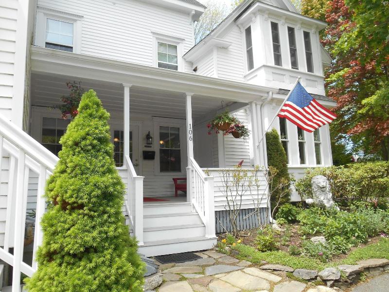Bayberry House Bed And Breakfast — photo 4
