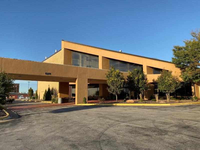 The Atrium Hotel On Third image